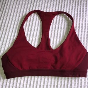 NEW lulu sports bra